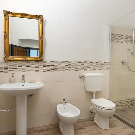 Eugenia Tuscany With Private Pool, Sauna & Gym