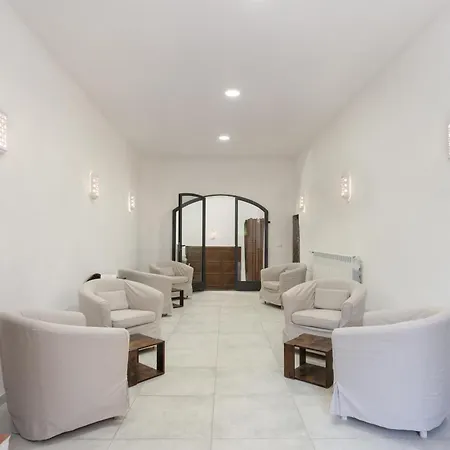 Eugenia Tuscany With Private Pool, Sauna & Gym
