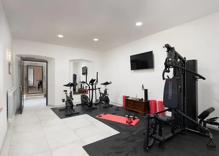 Villa Eugenia Tuscany With Private Pool, Sauna & Gym *