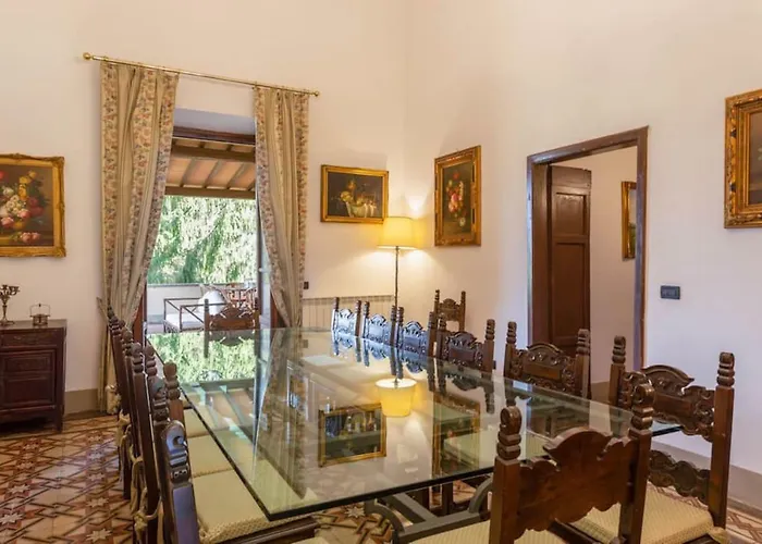 Eugenia Tuscany With Private Pool, Sauna & Gym